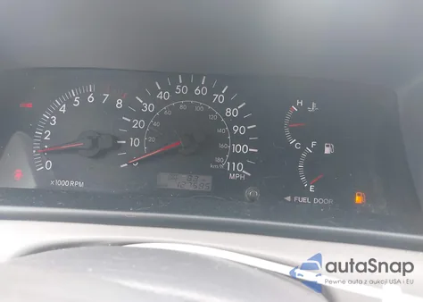 2005 Toyota Corolla Le z USA, uszkodzony, nr VIN 2T1BR32E55C437367